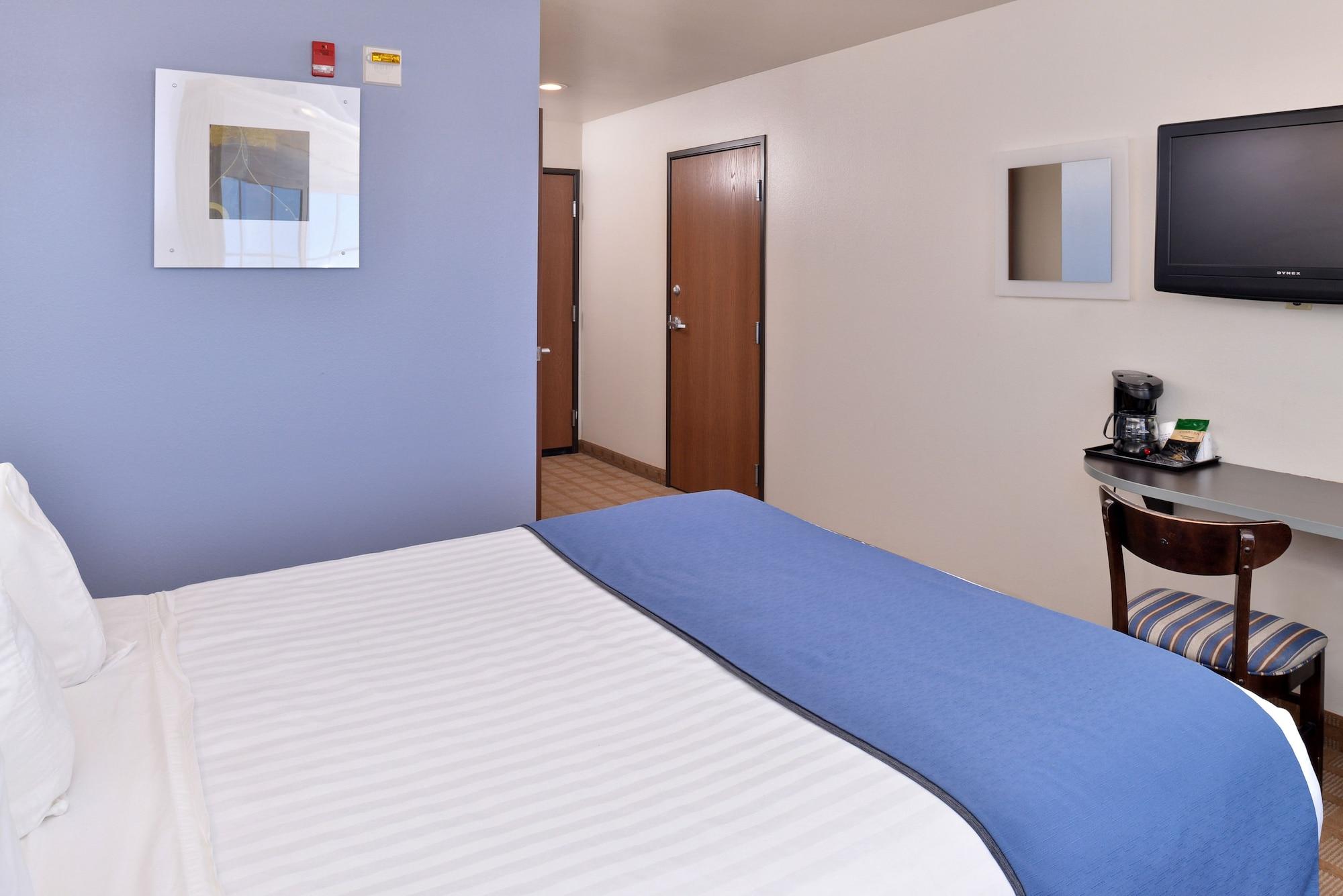 Microtel Inn & Suites By Wyndham Klamath Falls Ngoại thất bức ảnh