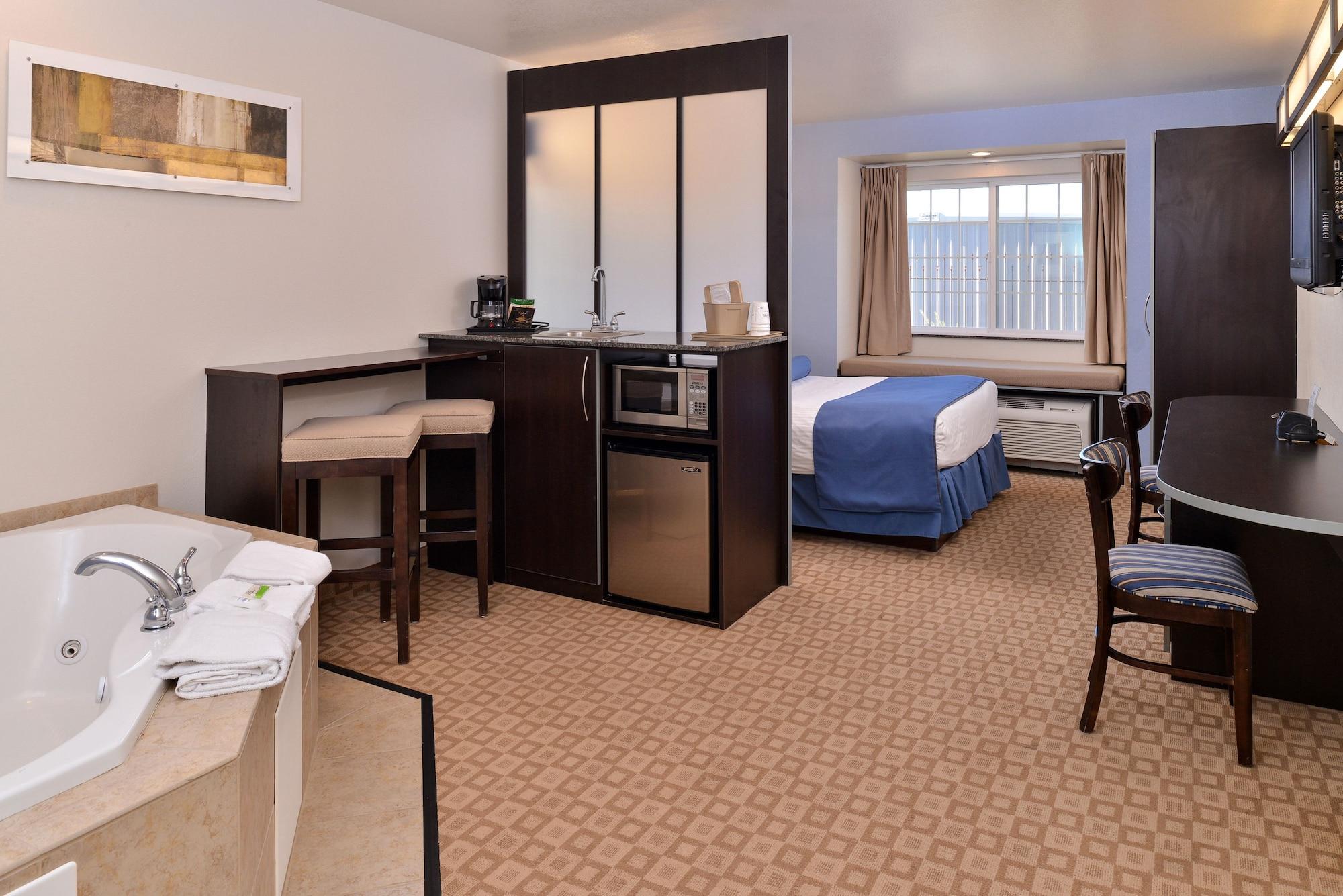 Microtel Inn & Suites By Wyndham Klamath Falls Ngoại thất bức ảnh