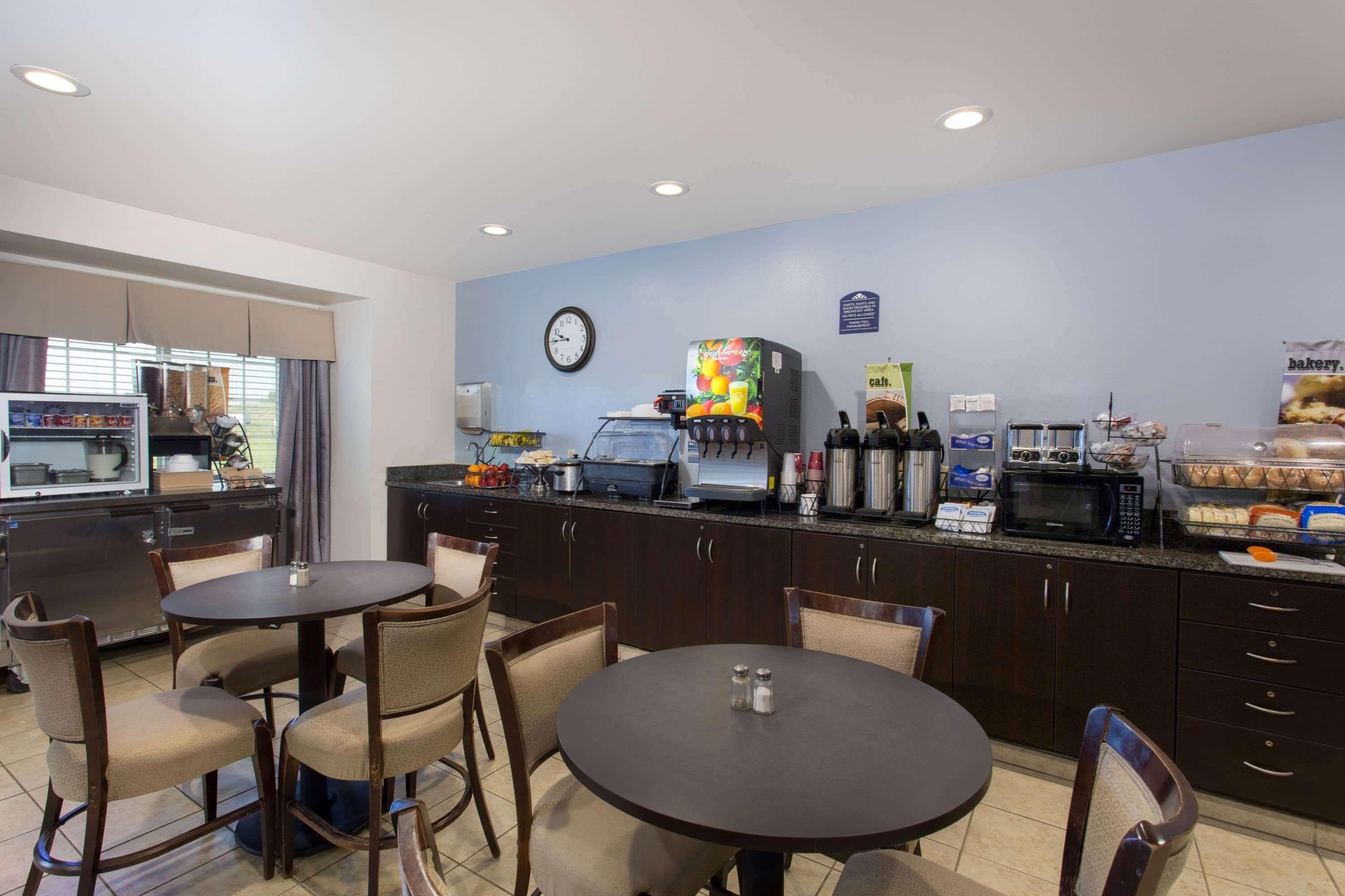 Microtel Inn & Suites By Wyndham Klamath Falls Ngoại thất bức ảnh