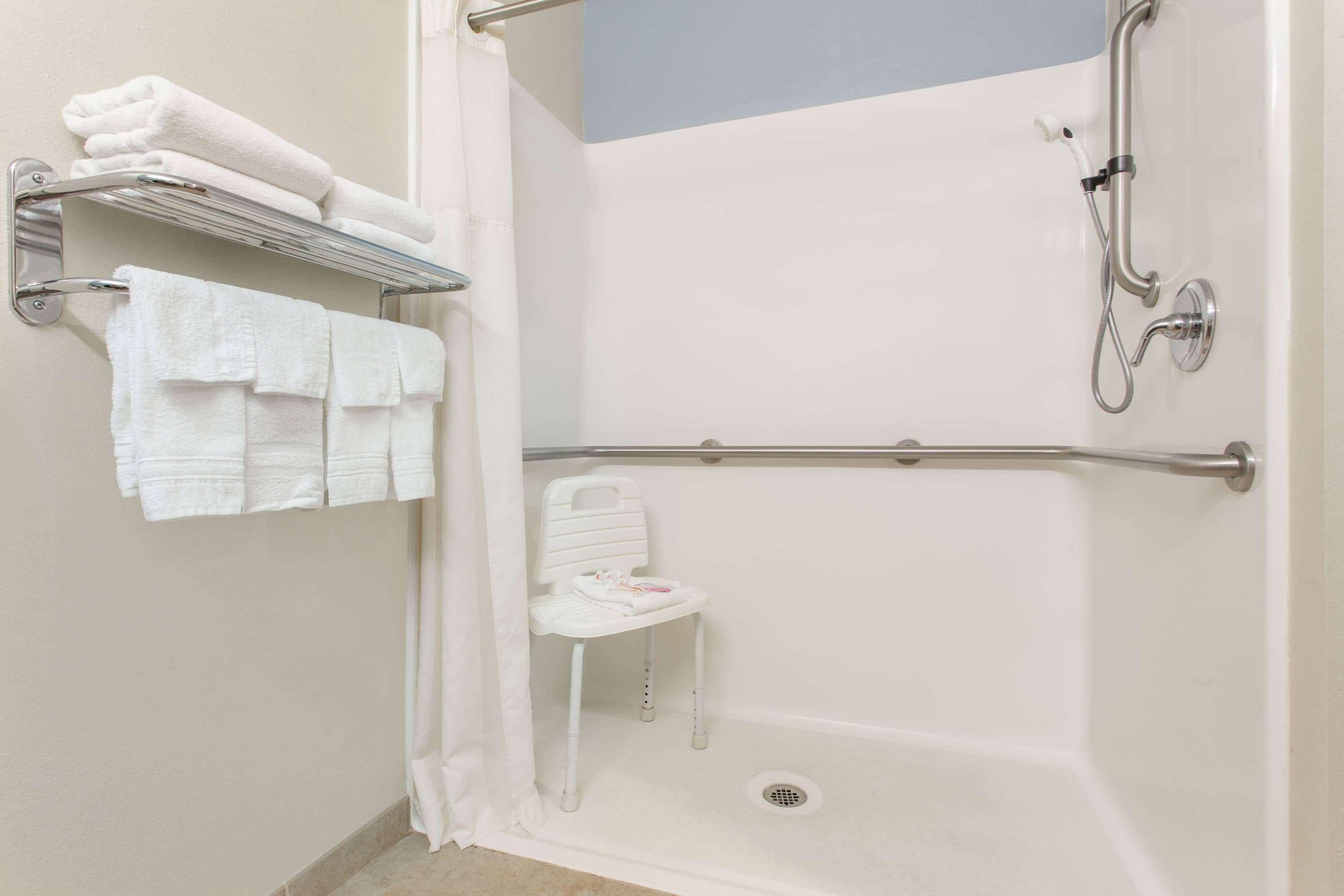 Microtel Inn & Suites By Wyndham Klamath Falls Ngoại thất bức ảnh