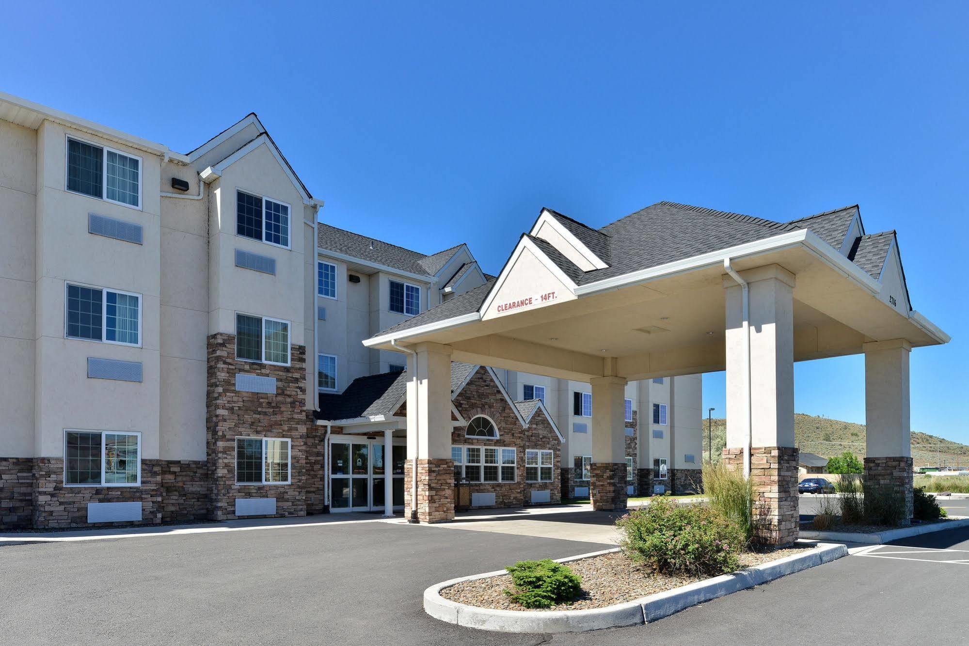 Microtel Inn & Suites By Wyndham Klamath Falls Ngoại thất bức ảnh