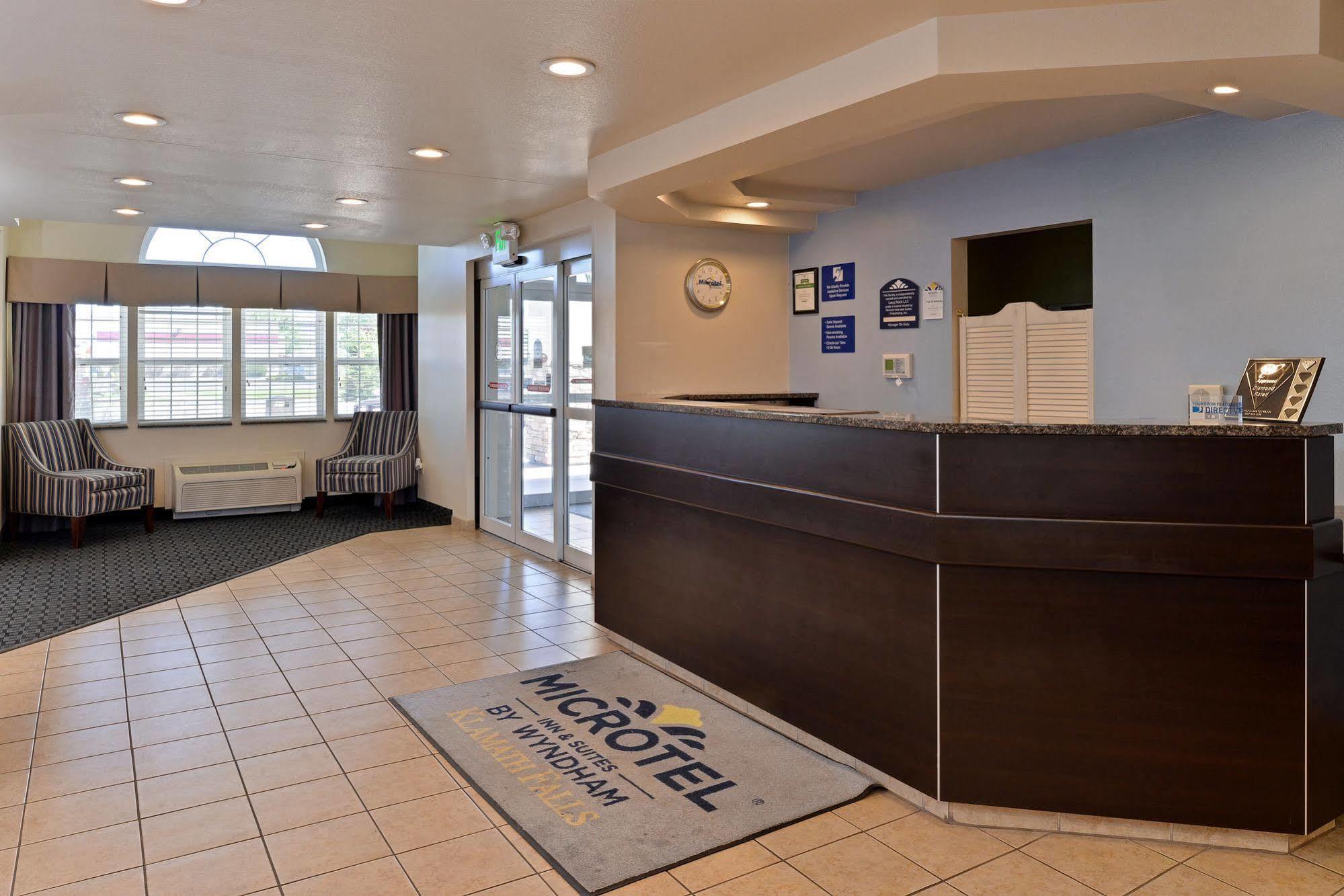 Microtel Inn & Suites By Wyndham Klamath Falls Ngoại thất bức ảnh